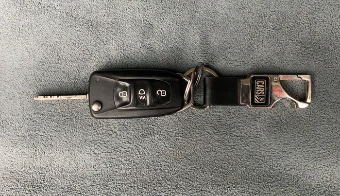 2018 Tata Tiago XZ PETROL, Petrol, Manual, 45,282 km, Key Close Up