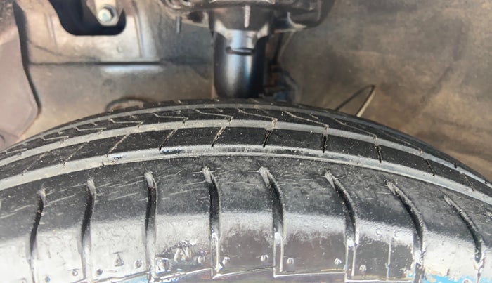 2019 Hyundai NEW SANTRO MAGNA, Petrol, Manual, 35,426 km, Left Front Tyre Tread