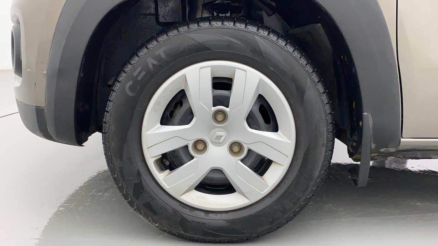 2018 Renault Kwid RXT 1.0, Petrol, Manual, 33,374 km, Left Front Wheel