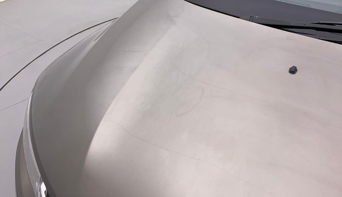2018 Renault Kwid RXT 1.0, Petrol, Manual, 33,374 km, Bonnet (hood) - Slightly dented
