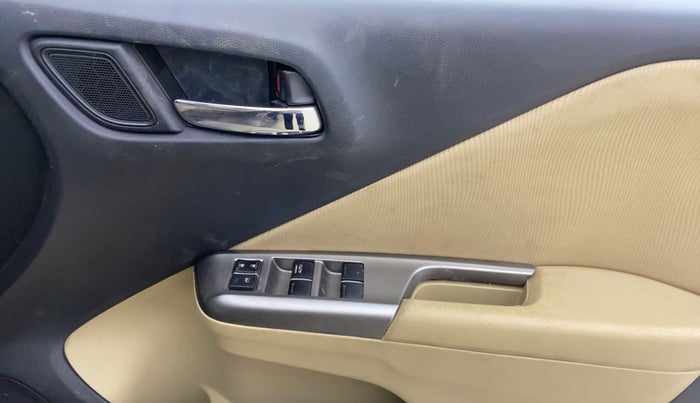 2015 Honda City 1.5L I-VTEC V MT, Petrol, Manual, 39,968 km, Driver Side Door Panels Control