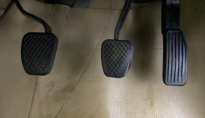 2015 Honda City 1.5L I-VTEC V MT, Petrol, Manual, 39,968 km, Pedals