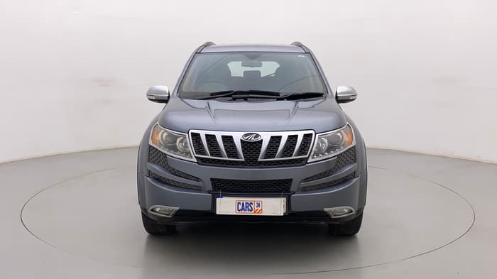 2015 Mahindra XUV500 W8, Diesel, Manual, 1,13,069 km, Front