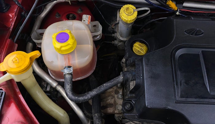 2018 Mahindra KUV 100 NXT K4+ P 6 STR, Petrol, Manual, 51,460 km, Engine View - Right