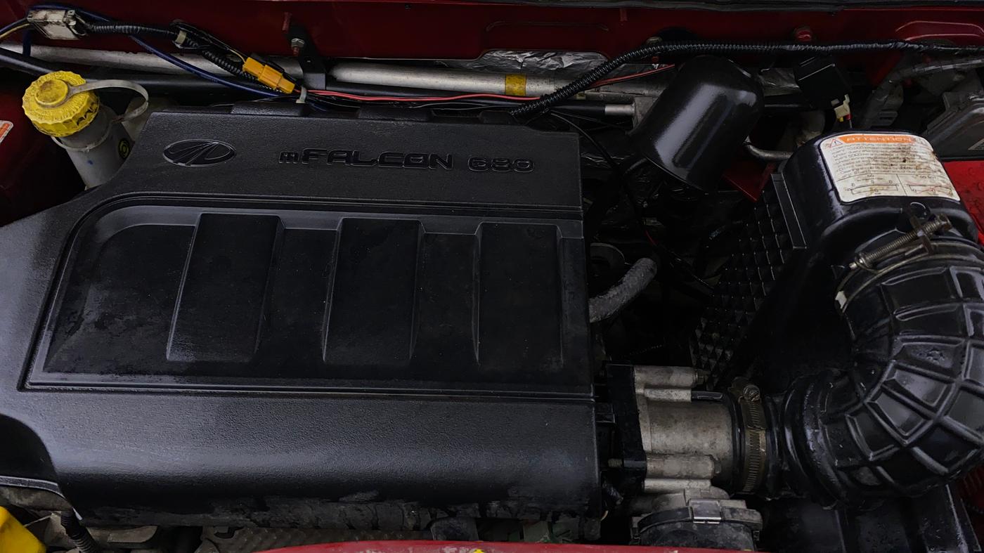 2018 Mahindra KUV 100 NXT K4+ P 6 STR, Petrol, Manual, 51,460 km, Engine View
