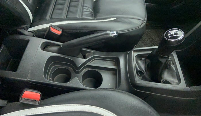 2016 Maruti Vitara Brezza ZDI, Diesel, Manual, 92,569 km, Gear Lever