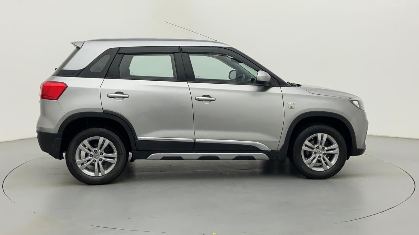 2016 Maruti Vitara Brezza ZDI, Diesel, Manual, 92,569 km, Right Side View