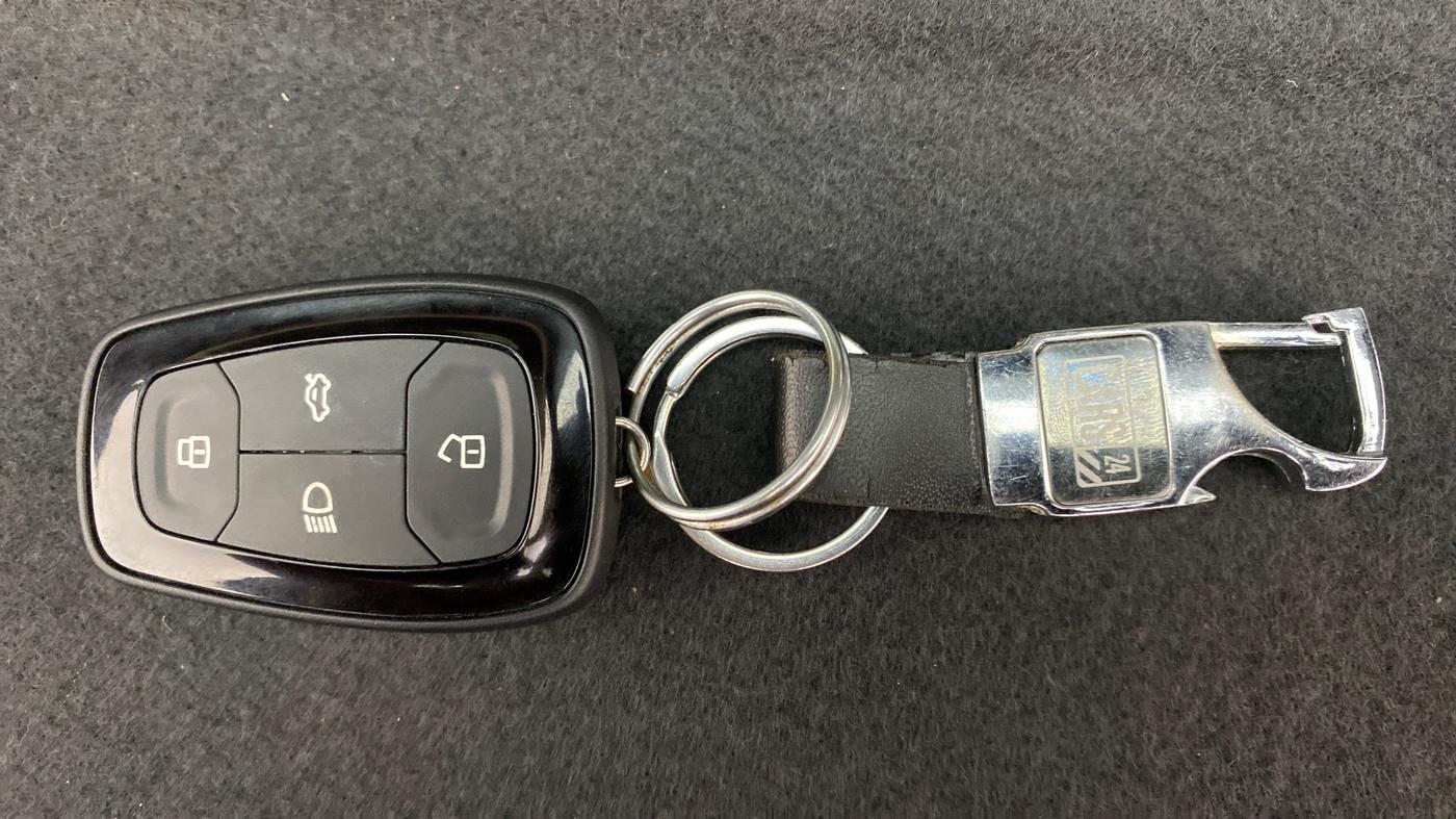 2021 Tata Harrier XZ+ DARK EDITION, Diesel, Manual, 27,011 km, Key Close Up
