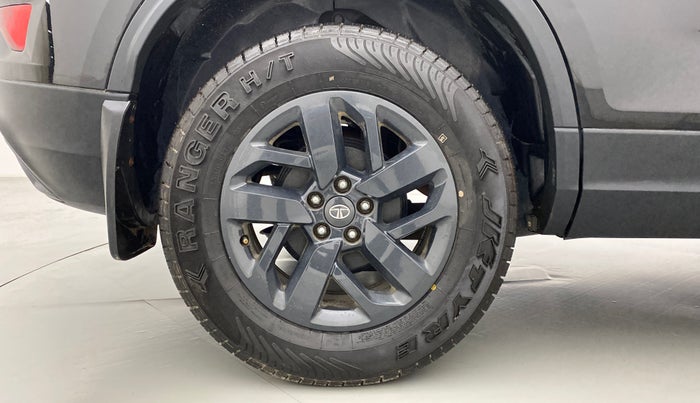 2021 Tata Harrier XZ+ DARK EDITION, Diesel, Manual, 27,011 km, Right Rear Wheel