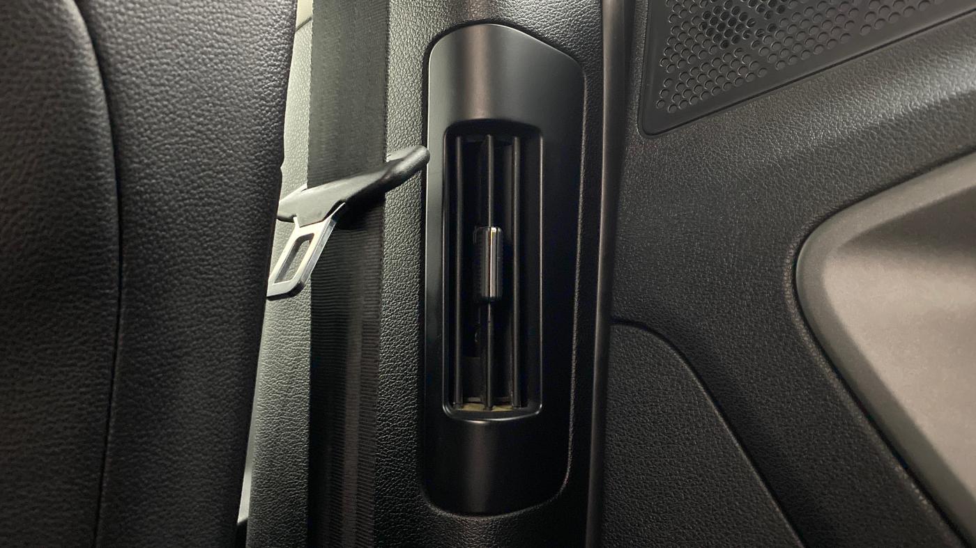 2021 Tata Harrier XZ+ DARK EDITION, Diesel, Manual, 27,011 km, Rear AC Vents