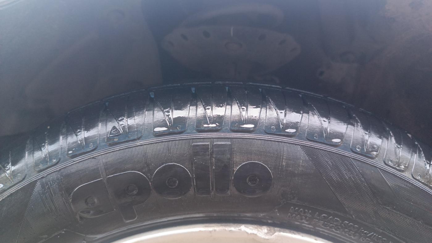 2015 Honda Jazz 1.2L I-VTEC V AT, Petrol, Automatic, 77,421 km, Left Front Tyre Tread