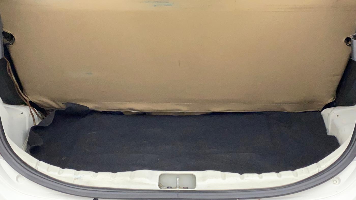 2016 Hyundai Eon ERA +, Petrol, Manual, 56,708 km, Boot Inside
