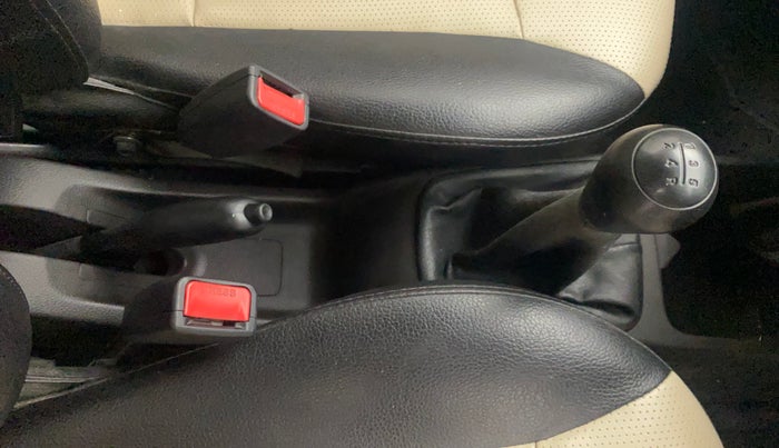 2014 Hyundai Eon ERA +, Petrol, Manual, 73,078 km, Gear Lever