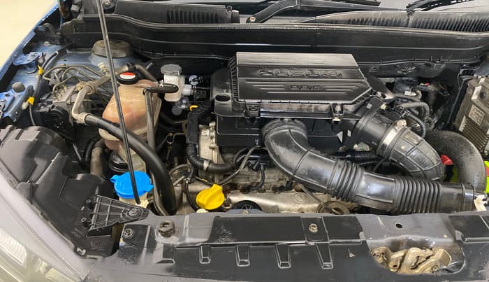 2017 Maruti Vitara Brezza ZDI PLUS DUAL TONE, Diesel, Manual, 1,37,453 km, Engine View - Right