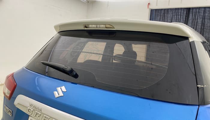 2017 Maruti Vitara Brezza ZDI PLUS DUAL TONE, Diesel, Manual, 1,37,453 km, Rear Wiper