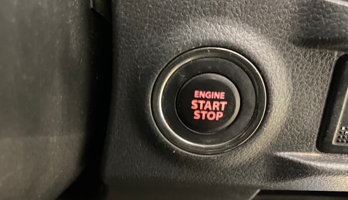 2017 Maruti Vitara Brezza ZDI PLUS DUAL TONE, Diesel, Manual, 1,37,453 km, Keyless Start/ Stop Button