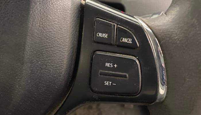 2017 Maruti Vitara Brezza ZDI PLUS DUAL TONE, Diesel, Manual, 1,37,453 km, Adaptive Cruise Control