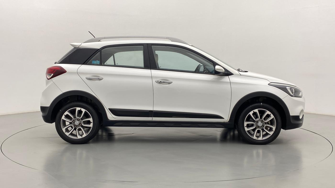 2017 Hyundai i20 Active 1.4 SX, Diesel, Manual, 52,961 km, Right Side View