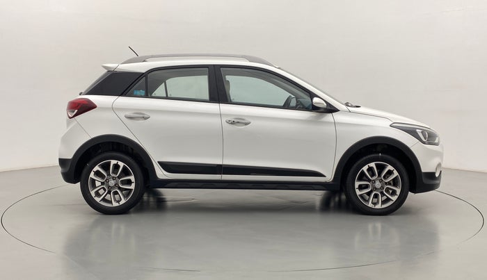 2017 Hyundai i20 Active 1.4 SX, Diesel, Manual, 52,961 km, Right Side View