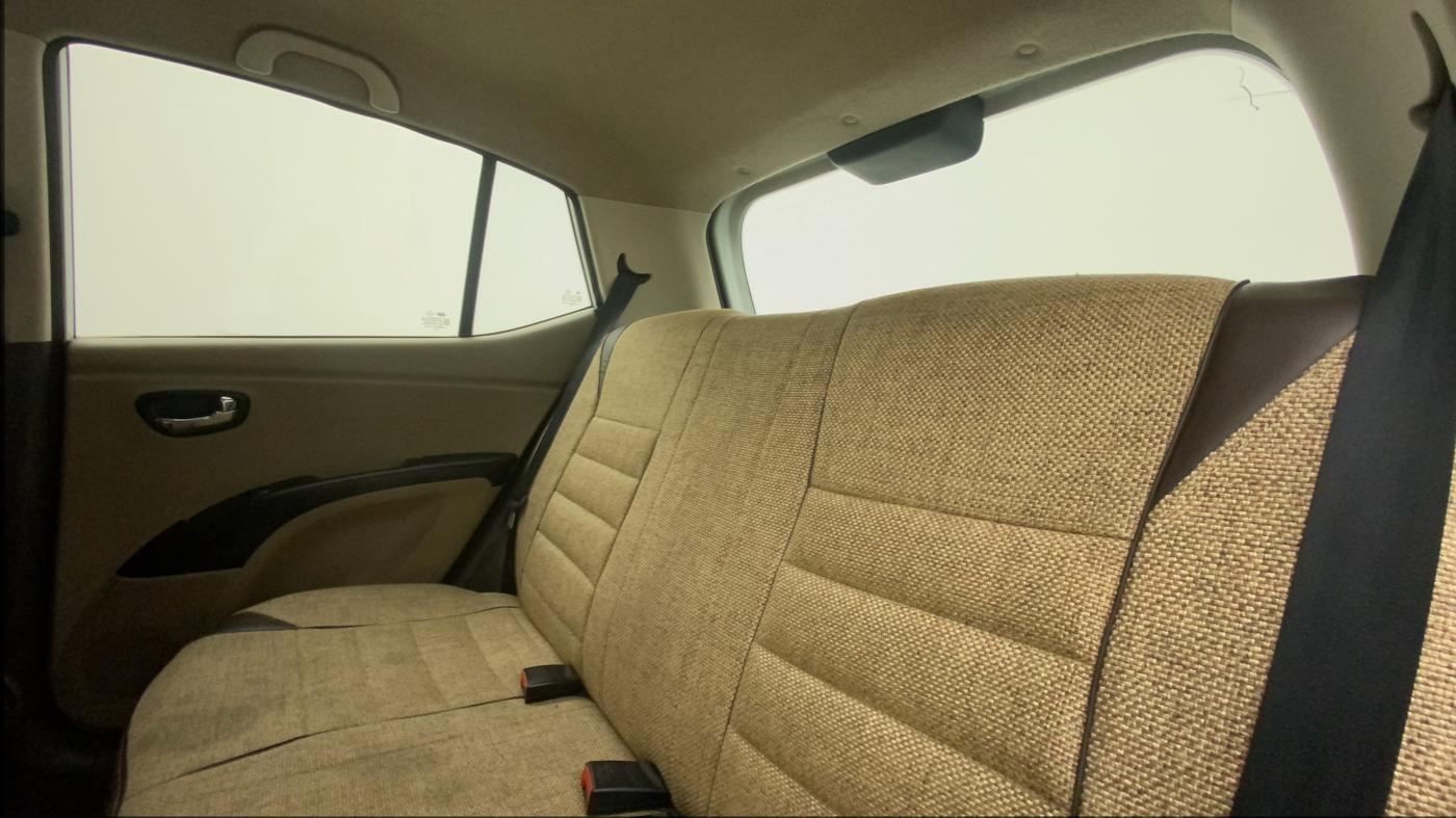2011 Hyundai i10 MAGNA 1.2, Petrol, Manual, 74,520 km, Right Side Rear Door Cabin