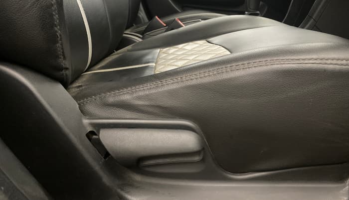 2014 Maruti Swift VXI, Petrol, Manual, 88,416 km, Driver Side Adjustment Panel