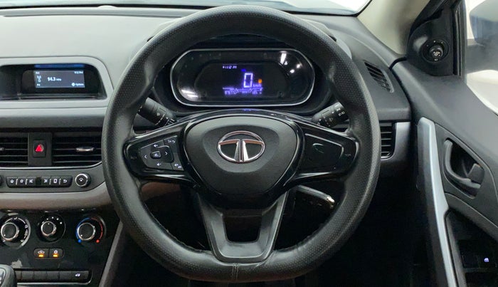 2020 Tata NEXON XM SUNROOF PETROL, Petrol, Manual, 97,672 km, Steering Wheel Close Up