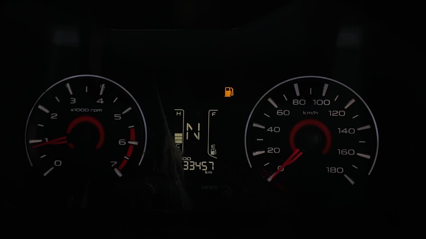 2018 Mahindra KUV 100 NXT K8 P 6 STR, Petrol, Manual, 33,801 km, Odometer Image