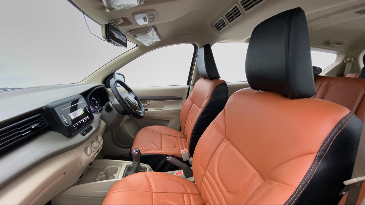 2021 Maruti Ertiga VXI CNG, CNG, Manual, 17,457 km, Right Side Front Door Cabin