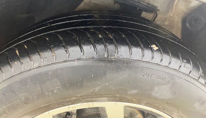 2023 MG ASTOR STYLE 1.5 MT, Petrol, Manual, 22,418 km, Left Front Tyre Tread