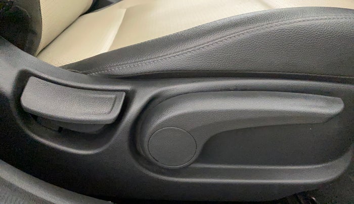 2021 Hyundai Verna SX (O) 1.5 CRDI, Diesel, Manual, 26,742 km, Driver Side Adjustment Panel
