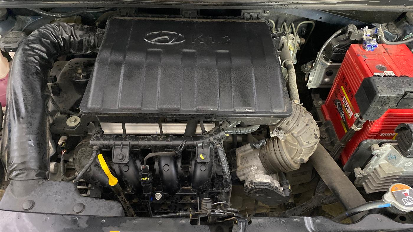 2022 Hyundai GRAND I10 NIOS SPORTZ AMT 1.2 KAPPA VTVT, Petrol, Automatic, 3,852 km, Engine View