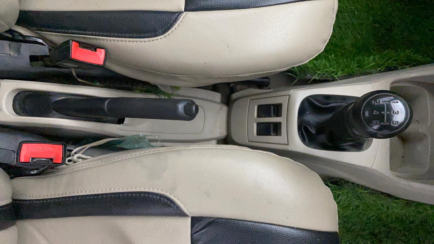 2019 Maruti Alto VXI, Petrol, Manual, 66,530 km, Gear Lever