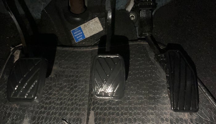 2017 Maruti Baleno DELTA PETROL 1.2, Petrol, Manual, 60,786 km, Pedals