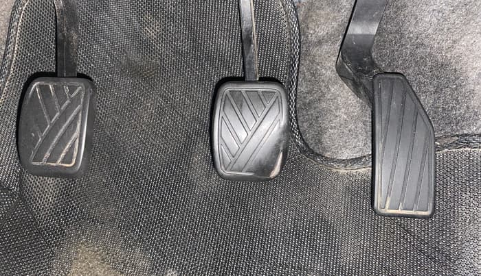 2014 Maruti Celerio ZXI, Petrol, Manual, 84,243 km, Pedals