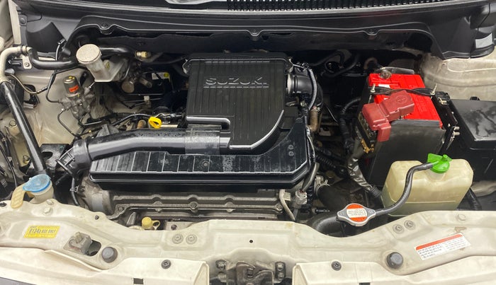 2015 Maruti Ertiga VXI, Petrol, Manual, 76,659 km, Engine View
