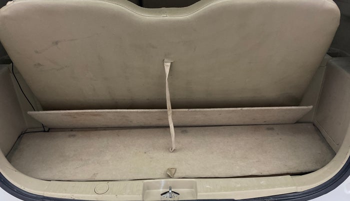 2015 Maruti Ertiga VXI, Petrol, Manual, 76,659 km, Boot Inside