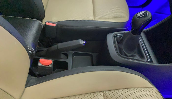 2022 Tata PUNCH CREATIVE 1.2 MT KAZIRANGA EDITION , Petrol, Manual, 31,513 km, Gear Lever