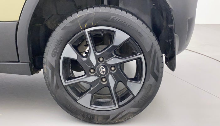 2022 Tata PUNCH CREATIVE 1.2 MT KAZIRANGA EDITION , Petrol, Manual, 31,513 km, Left Rear Wheel