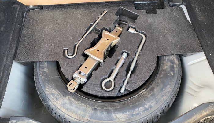 2018 Honda WR-V 1.5L I-DTEC VX MT, Diesel, Manual, 1,24,180 km, Spare Tyre