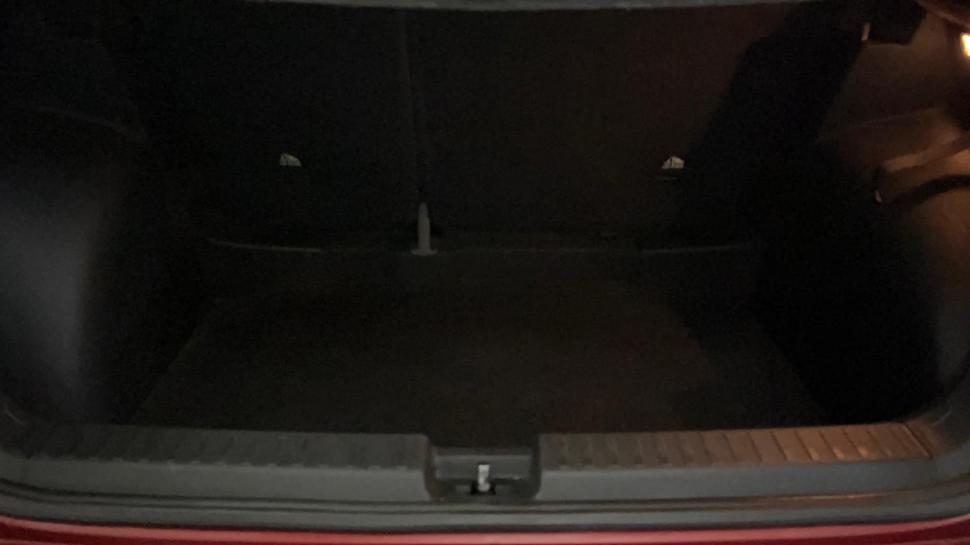 2022 Volkswagen TAIGUN HIGHLINE 1.0 TSI AT, Petrol, Automatic, 17,892 km, Boot Inside