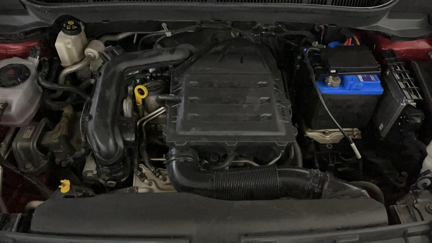 2022 Volkswagen TAIGUN HIGHLINE 1.0 TSI AT, Petrol, Automatic, 17,892 km, Engine View