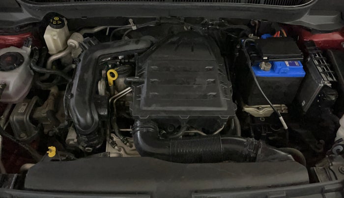 2022 Volkswagen TAIGUN HIGHLINE 1.0 TSI AT, Petrol, Automatic, 17,892 km, Engine View