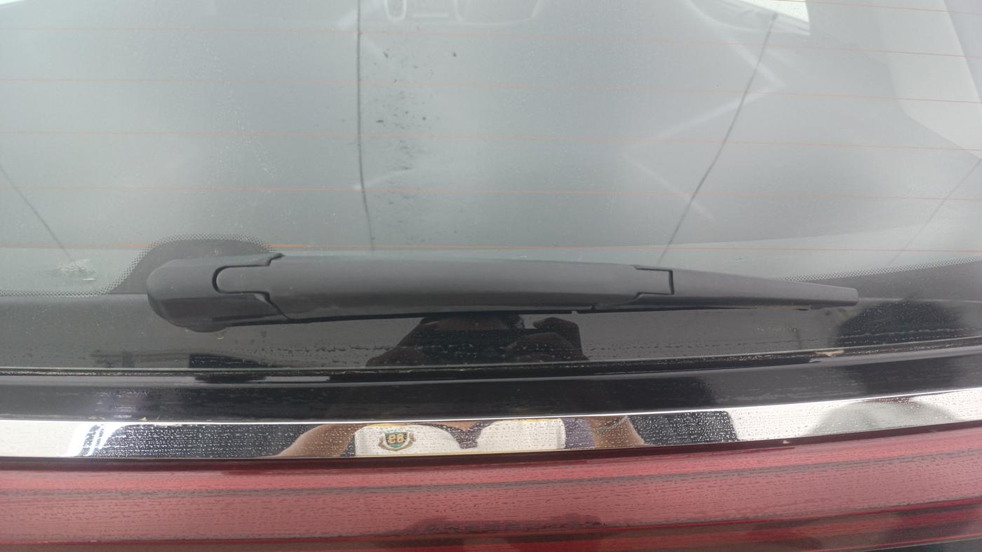2025 KIA SONET HTK (O) 1.2 Petrol MT, Petrol, Manual, 3,106 km, Rear Wiper