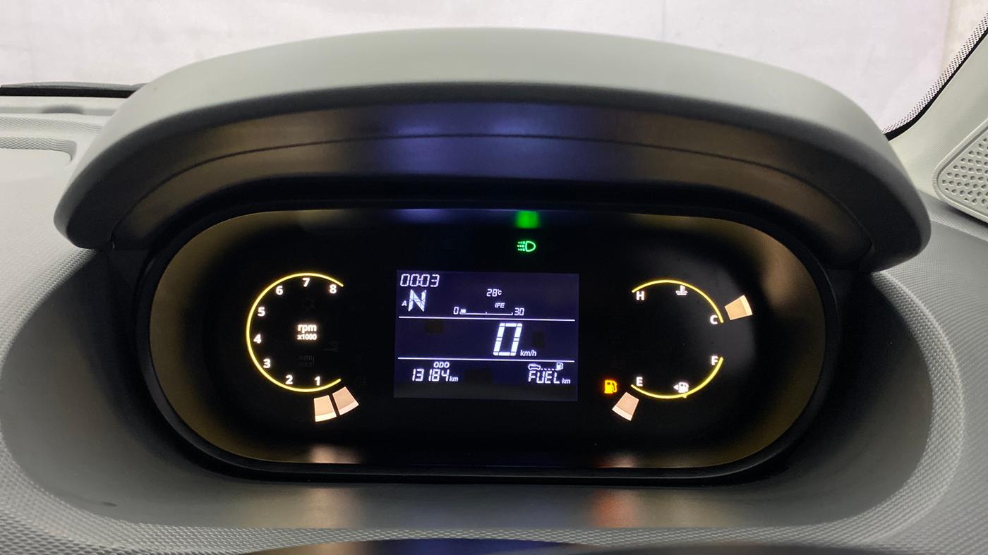 2025 Tata Tiago XZA, Petrol, Automatic, 13,183 km, Odometer Image