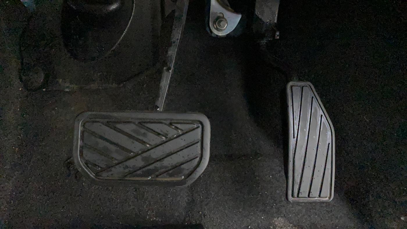 2022 Maruti New Wagon-R VXI (O) 1.0 AMT , Petrol, Automatic, 14,338 km, Pedals