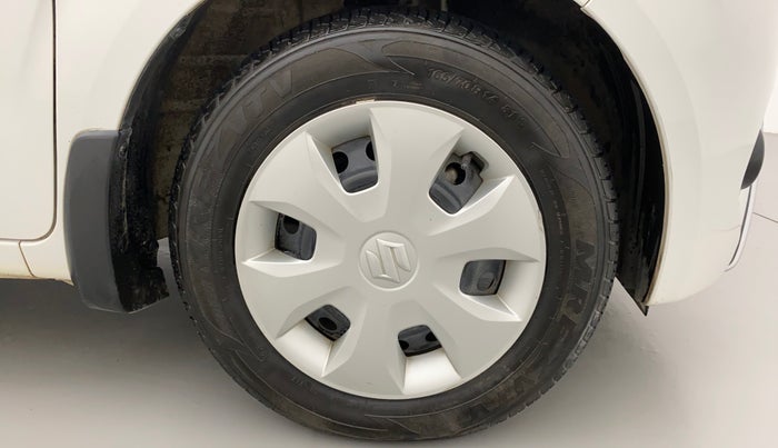 2022 Maruti New Wagon-R VXI (O) 1.0 AMT , Petrol, Automatic, 14,338 km, Right Front Wheel