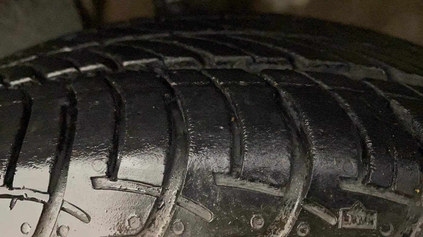 2022 Maruti New Wagon-R VXI (O) 1.0 AMT , Petrol, Automatic, 14,338 km, Left Front Tyre Tread