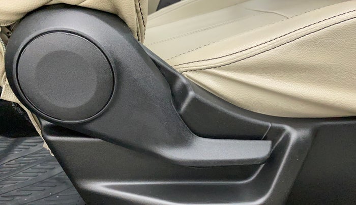 2022 Maruti New Wagon-R VXI (O) 1.0 AMT , Petrol, Automatic, 14,338 km, Driver Side Adjustment Panel