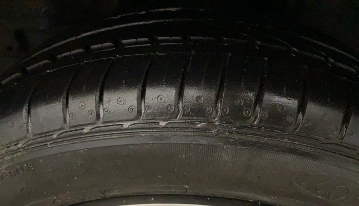 2022 Honda City 1.5L I-VTEC V MT 5TH GEN, Petrol, Manual, 9,618 km, Left Rear Tyre Tread