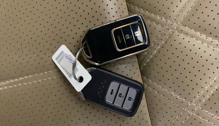 2022 Honda City 1.5L I-VTEC V MT 5TH GEN, Petrol, Manual, 9,618 km, Key Close Up